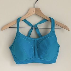 Chantelle High Impact Convertible Underwire Sports Bra - Blue Size 34DDD